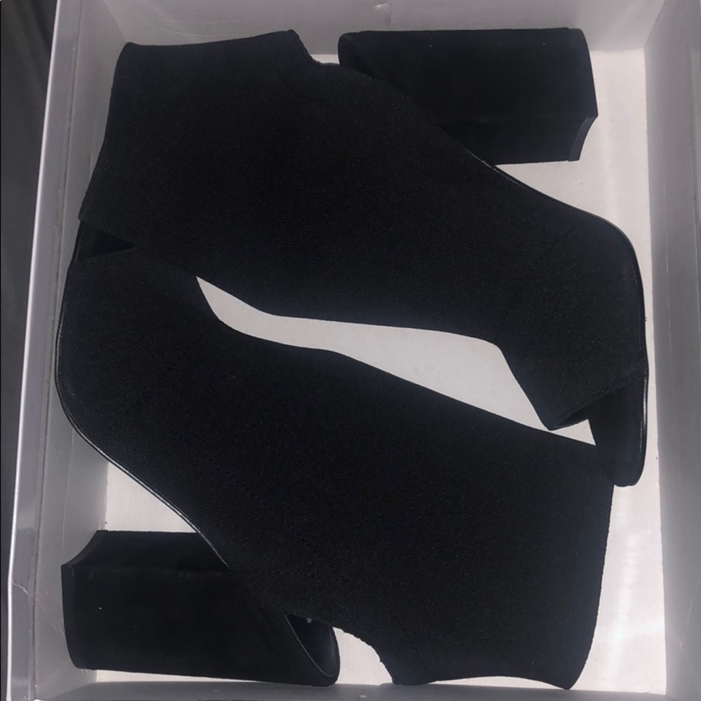 Steve Madden Ferris bootie